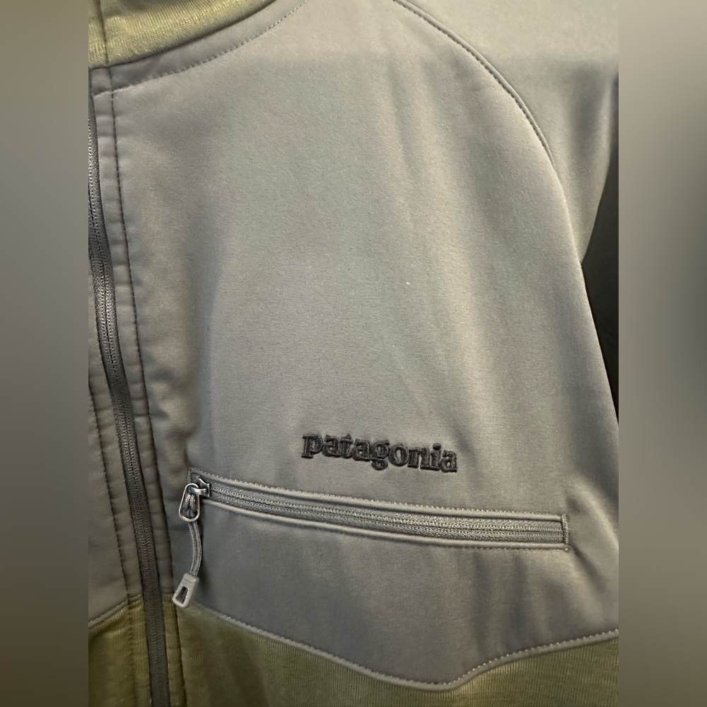 Patagonia R1 Pullover - Picture 3 of 7